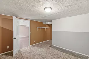 355 E 825 N, Centerville, UT 84014 - Photo 30