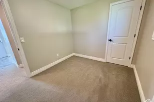 1105 Mala Dr, Layton, UT 84041 - Photo 14
