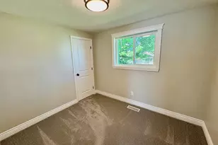 1105 Mala Dr, Layton, UT 84041 - Photo 12