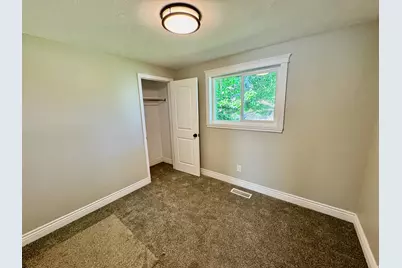 1105 Mala Dr, Layton, UT 84041 - Photo 12