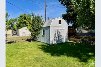 1105 Mala Dr, Layton, UT 84041 - Photo 22