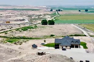 949 N 310 W, Redmond, UT 84652 - Photo 12