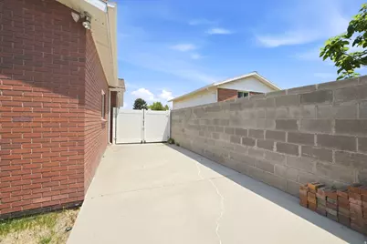 4921 W Choctaw Ave, West Valley, UT 84120 - Photo 44