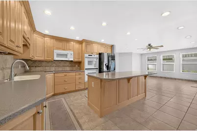 4921 W Choctaw Ave, West Valley, UT 84120 - Photo 6