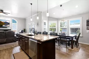 550 W 3950 S, Riverdale, UT 84405 - Photo 6