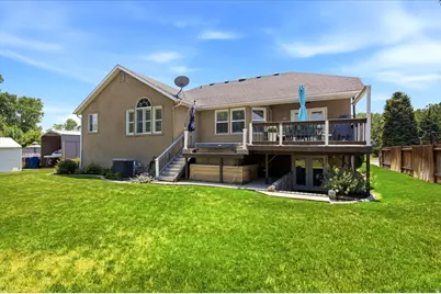 550 W 3950 S, Riverdale, UT 84405 - Photo 24