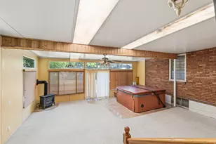 187 S 100 E, American Fork, UT 84003 - Photo 32