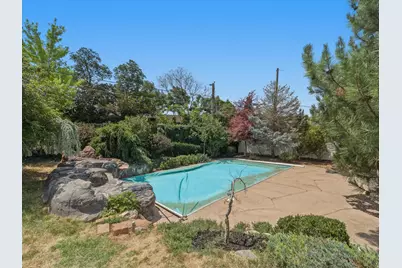 1924 E Evergreen Ave S, Salt Lake City, UT 84106 - Photo 6