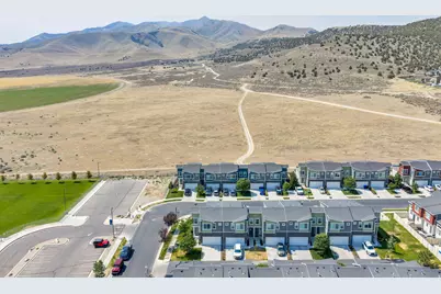 4316 E Grassland Way, Eagle Mountain, UT 84005 - Photo 32