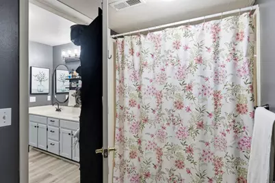 490 E 700 S #A 4, Clearfield, UT 84015 - Photo 6