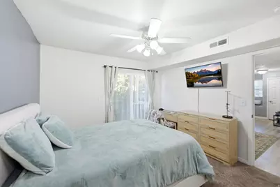 490 E 700 S #A 4, Clearfield, UT 84015 - Photo 4