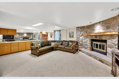 2801 E Valley View Ave, Holladay, UT 84117 - Photo 24