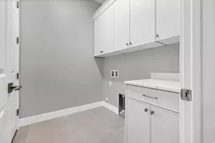 992 W Frank Ave, Toquerville, UT 84774 - Photo 6