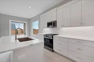 992 W Frank Ave, Toquerville, UT 84774 - Photo 12