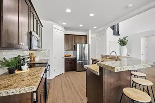 2031 S 900 E, Lehi, UT 84043 - Photo 10