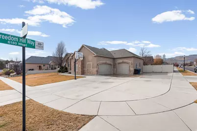 12472 S Freedom Hill Way, Herriman, UT 84096 - Photo 40