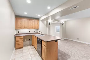 12472 S Freedom Hill Way, Herriman, UT 84096 - Photo 36