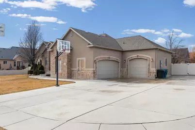 12472 S Freedom Hill Way, Herriman, UT 84096 - Photo 4