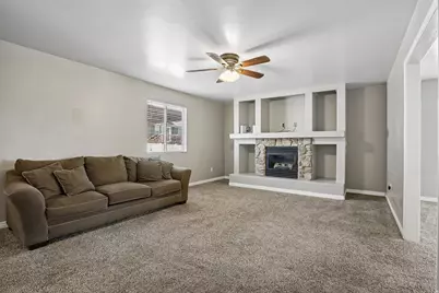 8224 S Oak Vista Dr, West Jordan, UT 84081 - Photo 10