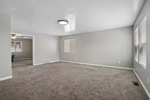 8224 S Oak Vista Dr, West Jordan, UT 84081 - Photo 8