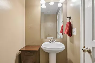 8224 S Oak Vista Dr, West Jordan, UT 84081 - Photo 24