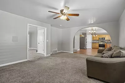 8224 S Oak Vista Dr, West Jordan, UT 84081 - Photo 12