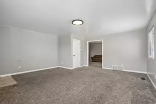 8224 S Oak Vista Dr, West Jordan, UT 84081 - Photo 6