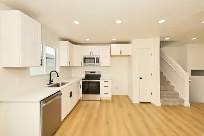 3972 S 7105 W, West Valley, UT 84128 - Photo 10