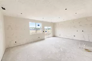 1067 N Summit View Dr, Harrisville, UT 84404 - Photo 6