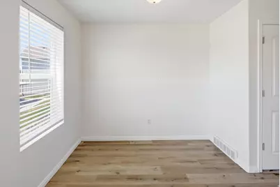 2581 N 500 W, Sunset, UT 84015 - Photo 16
