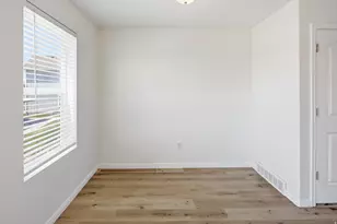2581 N 500 W, Sunset, UT 84015 - Photo 16