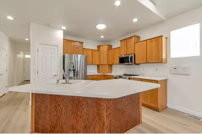 542 E Land Rush Dr, Midvale, UT 84047 - Photo 4