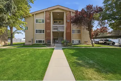 1809 W 7600 S #E104, West Jordan, UT 84084 - Photo 2