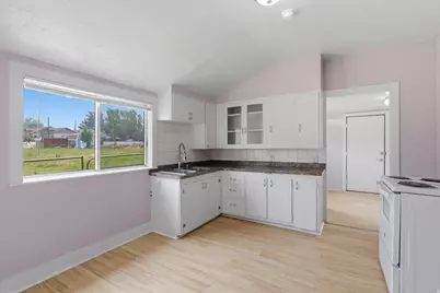 285 W 100 S, Heber City, UT 84032 - Photo 10