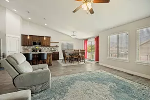 719 W Shavey Ln, Springville, UT 84663 - Photo 8