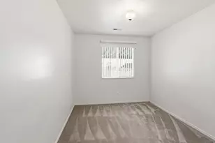 5078 S 3425 W, Roy, UT 84067 - Photo 20