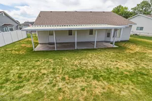 5078 S 3425 W, Roy, UT 84067 - Photo 30
