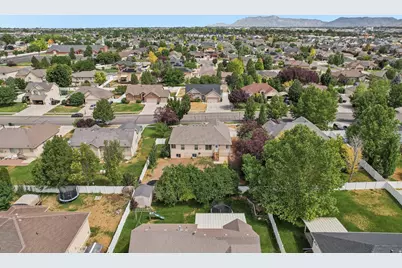 1359 W 2175 S, Syracuse, UT 84075 - Photo 50