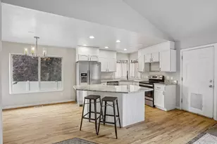 1359 W 2175 S, Syracuse, UT 84075 - Photo 12