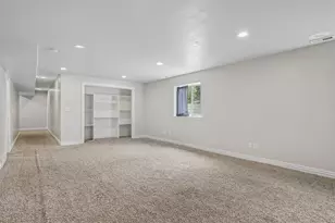 1359 W 2175 S, Syracuse, UT 84075 - Photo 20