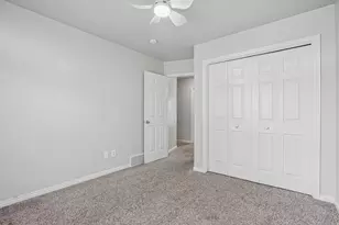 1359 W 2175 S, Syracuse, UT 84075 - Photo 24