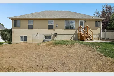 1359 W 2175 S, Syracuse, UT 84075 - Photo 34