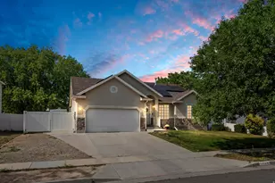 3436 W Downhill Rd S, Taylorsville, UT 84129 - Photo 4
