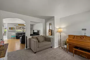 3436 W Downhill Rd S, Taylorsville, UT 84129 - Photo 6
