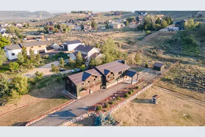 6417 N Highland Dr E, Park City, UT 84098 - Photo 2