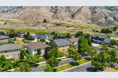 3993 W Kapalua, Cedar Hills, UT 84062 - Photo 32