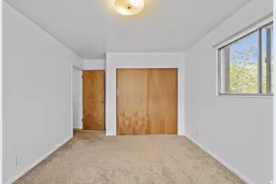 366 S 500 E, River Heights, UT 84321 - Photo 12