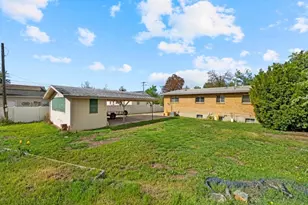 366 S 500 E, River Heights, UT 84321 - Photo 28