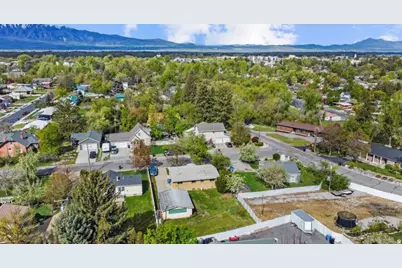 366 S 500 E, River Heights, UT 84321 - Photo 24