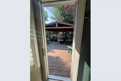 944 E Bernay Cir, Sandy, UT 84094 - Photo 36